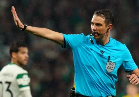 The refereeing team for the match between PSG and Bayern