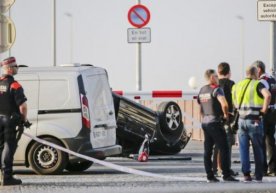 Kambrilsda bo‘lgan hujumda bir polisiyachi to‘rt terrorchini otib tashladi. Bu qanday bo‘ldi? фото