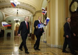 АҚШ президенти Дональд Трамп Капитолий тепалигидаги