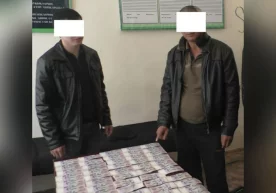 Qoraqalpog‘istonda YHXB inspektoriga 6 mln so‘m pora bergan haydovchi ushlandi фото