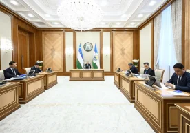 Am 12. Mai prüfte Präsident Shavkat Mirziyoyev eine