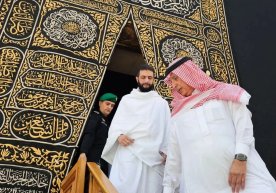 Interim President of Syria performed Umrah pilgrimage (video) фото