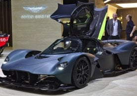 Фото: Aston Martin Valkyrie Aston Martin компанияси
