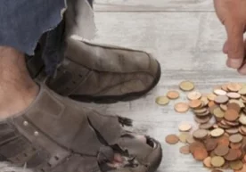 Янги тадқиқот натижасига кўра, ойликдан ойликкача яшаш