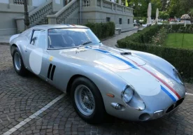 1963 йилда ишлаб чиқарилган Ferrari 250 GTO пойга