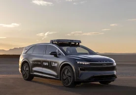 Nuro hat die Genehmigung erhalten, seine mit autonomer