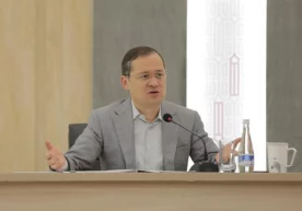 Ахборот ва оммавий коммуникациялар агентлиги раҳбари Комил