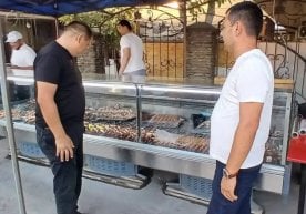 Тошкент вилояти, Янгийўл туманида чумчуқ гўштидан кабоб