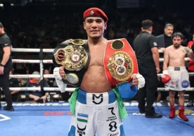 Профессионал бокснинг биринчи ярим енгил вазн тоифасида