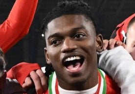 Италиянинг "Милан" клуби ярим ҳимоячиси Самуэле