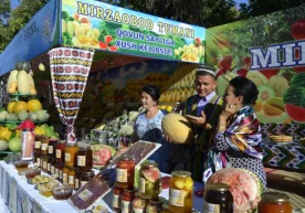 Гулистонда мамлакатимиз мустақиллигининг 26 йиллигига