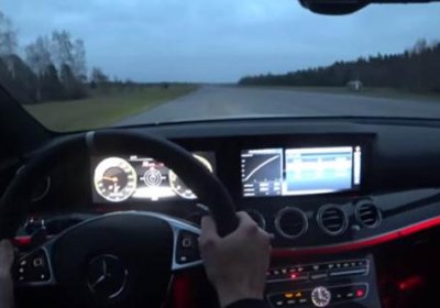Mercedes-AMG E63 S универсалини қалтис ҳолатда соатига 200 км тезликка чиқаришди (Видео) фото