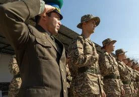 Ўзбекистонда энг кам иш ҳақи миқдори оширилиши ҳарбий