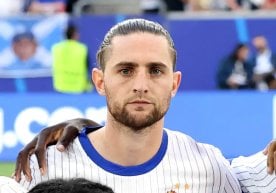 Франсиялик футболчи Адриен Рабио Скудетто учун кураш ва