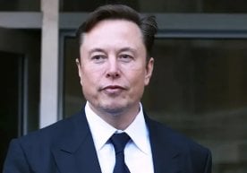 Америкалик машҳур тадбиркор Илон Маск молия дунёсида яна