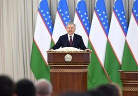 Бугун соғлиқни сақлаш тизими ходимлари билан бўлиб