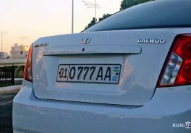 Ўзбекистонда автомобиллар учун чиройли давлат рақамларини