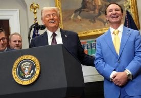 АҚШ президенти Дональд Трамп Гренландия оролини Қўшма