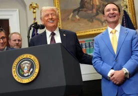 АҚШ президенти Дональд Трамп Гренландия оролини Қўшма