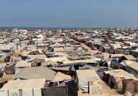 Ғазода уруш туфайли одамларнинг ҳаёти жуда оғир бўлиб