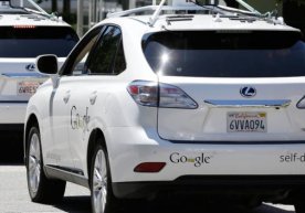 Google’нинг ҳайдовчисиз автомобили биринчи ЙТҲга учради фото