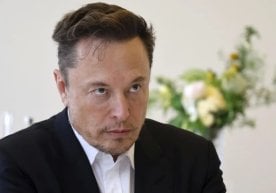 Дунёдаги энг машҳур технологлардан бири, SpaceX ва Tesla