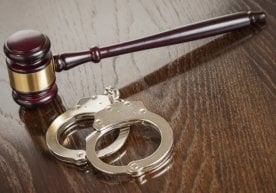 Тошкент шаҳрида йўл-транспорт ҳодисасидан кейин ҳайдовчига