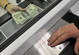 «Ko‘pi bilan 200 dollar!» – Qator banklar xorijiy valyuta sotishda cheklovlar o‘rnatishmoqda фото
