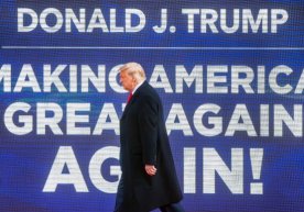 Трамп «кетар жафосига» Эронга қарши кескин чоралар кўрмоқчи фото