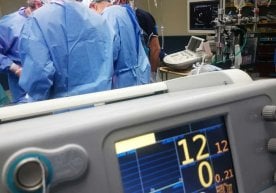 Ўзбекистон Президенти Шавкат Мирзиёев давлат тиббиёт