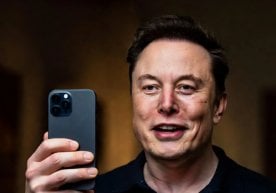 Elon Musk Х ижтимоий тармоғидаги фойдаланувчилардан