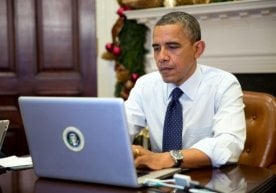 АҚШ президенти Барак Обама Вашингтонда тадбиркорлар билан