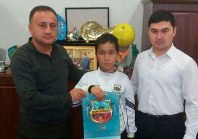 Shavkat Mirziyoyev Yangiyo‘llik bolakayning orzularini amalga oshirdi фото