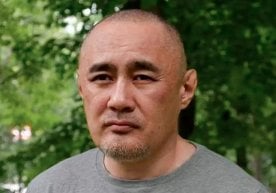 Украинада қозоғистонлик мухолифатчи журналистга суиқасд қилинди фото