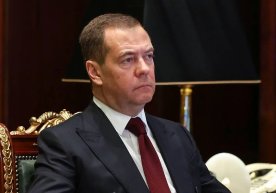 Medvedev migrantlar diasporalari Rossiyaga xavf tug‘dirishi mumkinligini aytdi фото