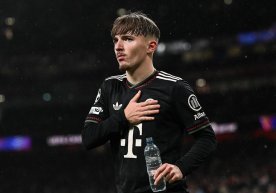 Мюнхеннинг «Бавария» клубида тўп сураётган 17 ёшли