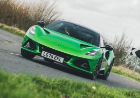 Lotus se prépare à mettre à jour sa célèbre voiture de