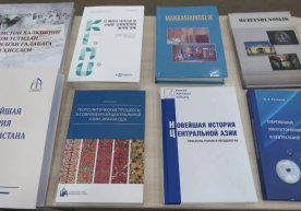 Собиқ совет давлатлари тарих дарсликларида Россия салбий образда тасвирланаётганидан шикоят қилинди фото