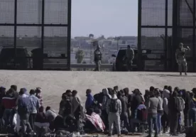 Америка Қўшма Штатлари ҳукумати ноқонуний муҳожирларга