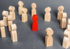 Тошкент шаҳрининг Олмазор туманида жойлашган кафелардан