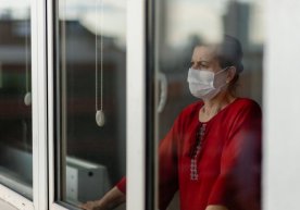 Rossiyalik immunolog: «Hamma odamlar bir vaqtda o‘z uylariga qamab qo‘yilsa, epidemiya ikki haftada tugaydi» фото