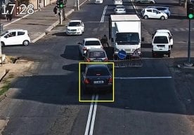 Ўзбекистонда Йўл-патруль хизмати ходимларининг ҳайдовчилар