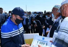 Миллиардер Алишер Усмонов Қозоғистоннинг Туркистон вилоят