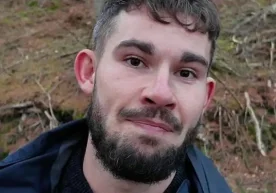 Лондонлик эркак саккиз кеча-кундуз давомида мижжа қоқмай