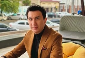 Ботир Қодиров муаллифлик ҳуқуқини бузгани учун шоир