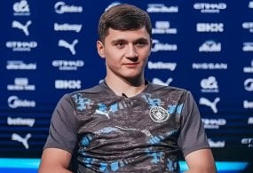 Абдуқодир Ҳусановнинг ёшлар жамоасидаги мураббийи —