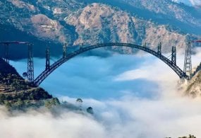 Ҳиндистон яна бир тарихий воқеанинг гувоҳи бўлди.