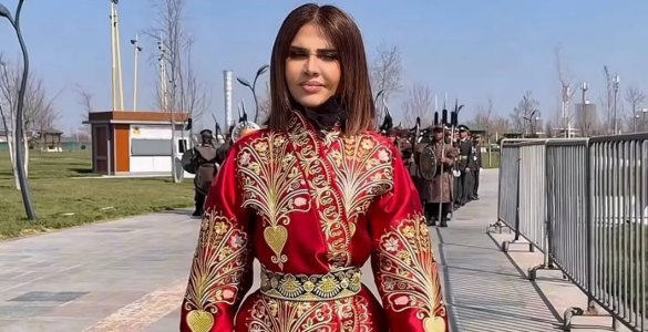 Озода Нурсаидова яқинда Celin брендининг 1900 долларлик