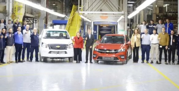 Chevrolet возобновила производство недорогого седана Optra!