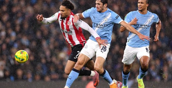 Англия Лига кубогининг ярим финал босқичида «Манчестер